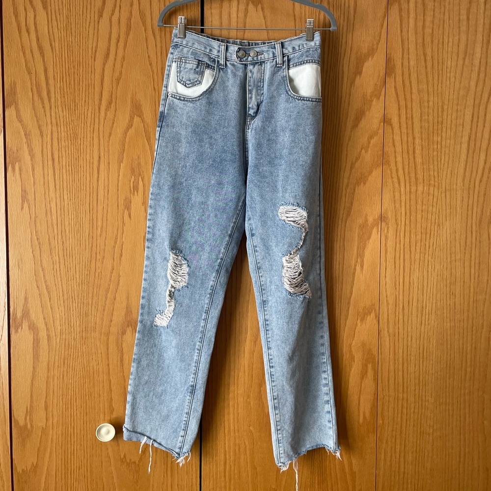 Princess Polly Light Blue Denim Jeans with Cream Label